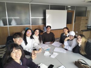 Read more about the article 🌍 Alunos Erasmus regressam a Portugal e partilham experiência em reunião de avaliação